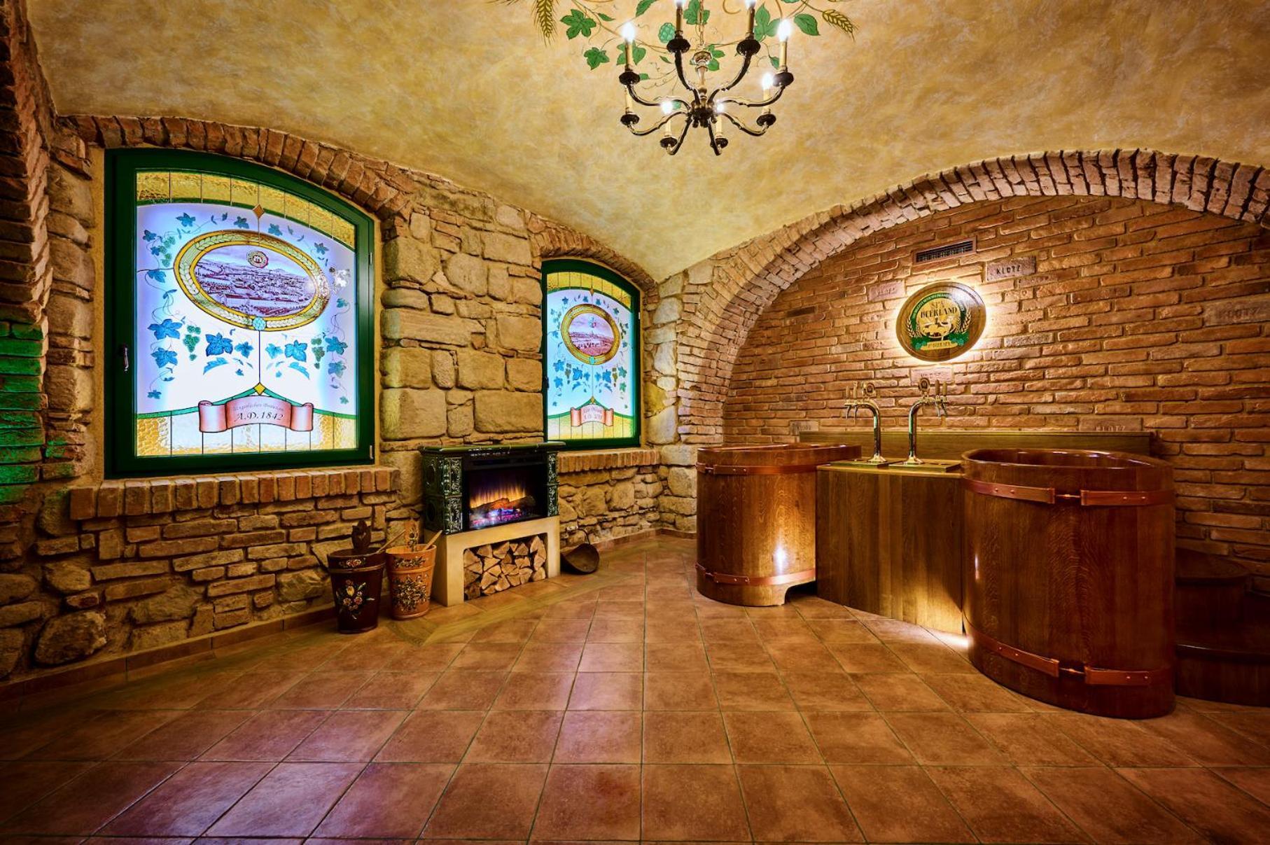 Spa Beerland - At The Golden Lamb Plzeň Extérieur photo